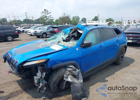 2018 Jeep Cherokee Trailhawk 4X4 z USA, uszkodzony, nr VIN 1C4PJMBXXJD546098